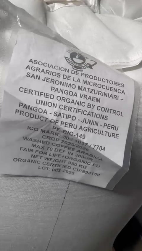 Etichetta originale del lotto di caffè Arabica lavato del Perù, raccolto 2025/2026, bigbag 950 kg